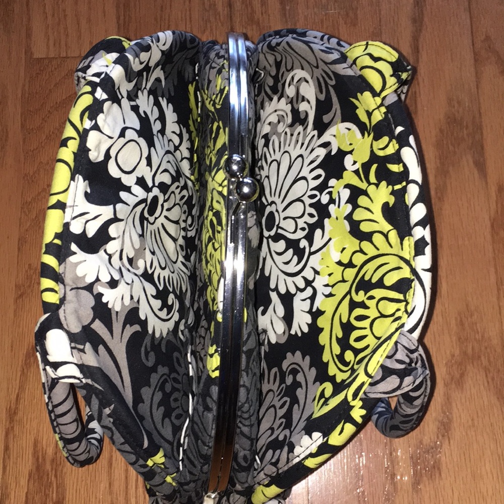 Vera Bradley 3 piece set - Picture 7 of 8
